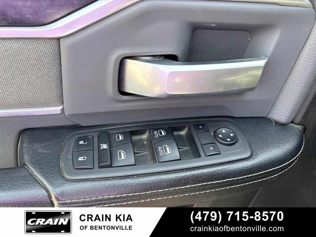 2022 RAM 3500 Big Horn - 4WD / CLEAN CARFAX