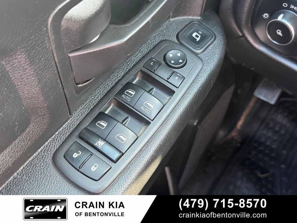 2024 RAM 2500 Tradesman - 4WD / CLEAN CARFAX / ONE OWNER