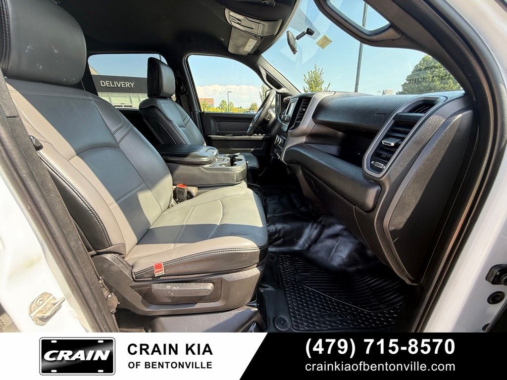 2024 RAM 2500 Tradesman - 4WD / CLEAN CARFAX / ONE OWNER