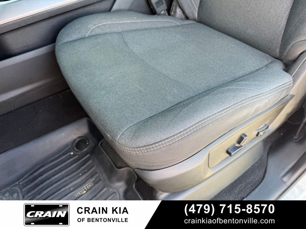 2019 RAM 2500 Big Horn - 4WD / CLEAN CARFAX HISTORY
