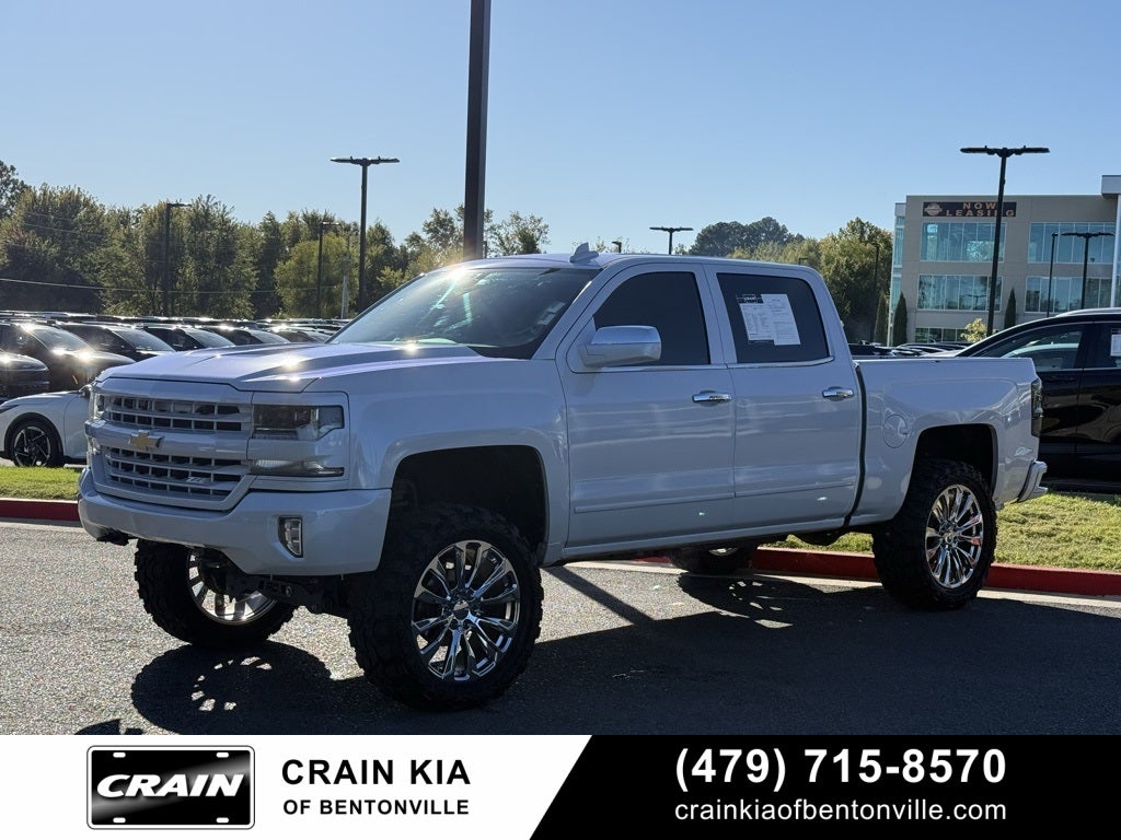 2018 Chevrolet Silverado 1500 LT LT2 - 4WD / LIFT / WHEELS / TIRES