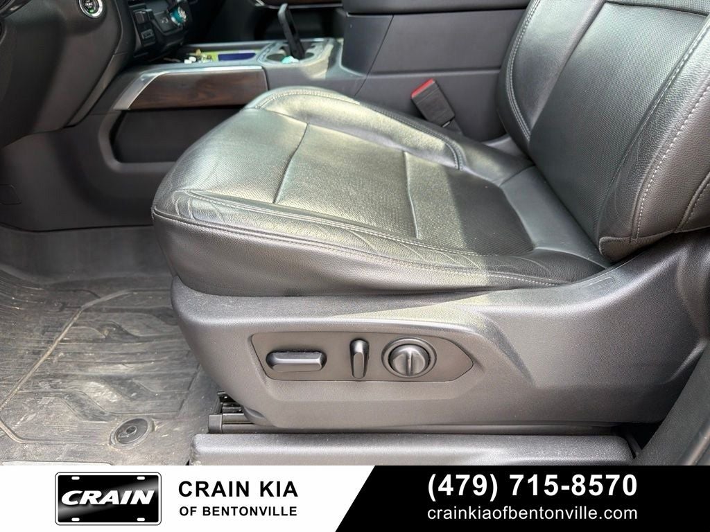 2020 GMC Sierra 1500 SLT - 4WD / CLEAN CARFAX