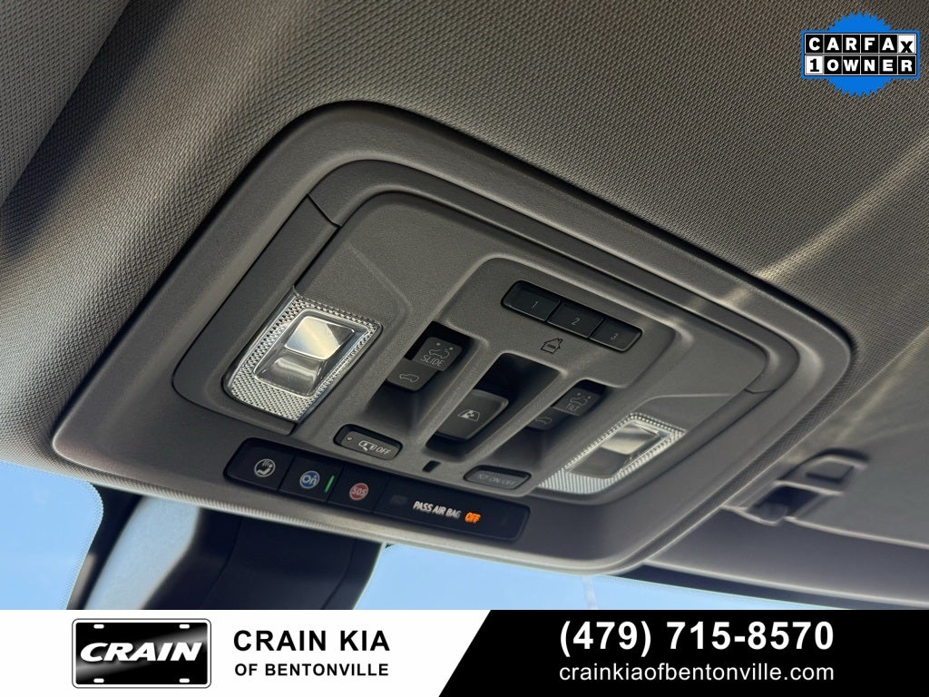 2020 GMC Sierra 1500 SLT - 4WD / CLEAN CARFAX / ONE OWNER