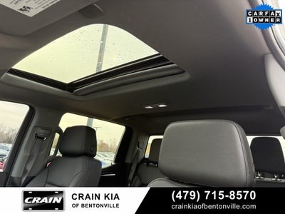 2024 GMC Sierra 1500 SLT - 4WD / SUNROOF / CLEAN CARFAX / ONE OWNER