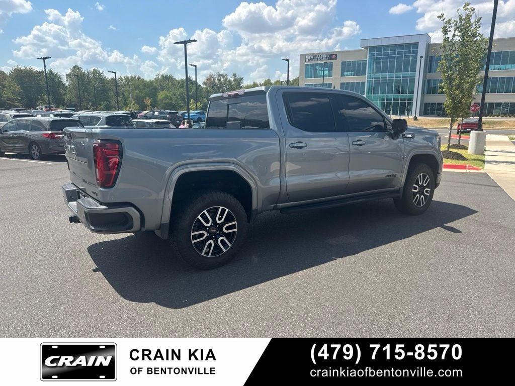 2024 GMC Sierra 1500 AT4 - 4WD / SUNROOF / CLEAN CARFAX