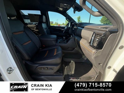 2024 GMC Sierra 1500 AT4 - 4WD / CLEAN CARFAX / ONE OWNER