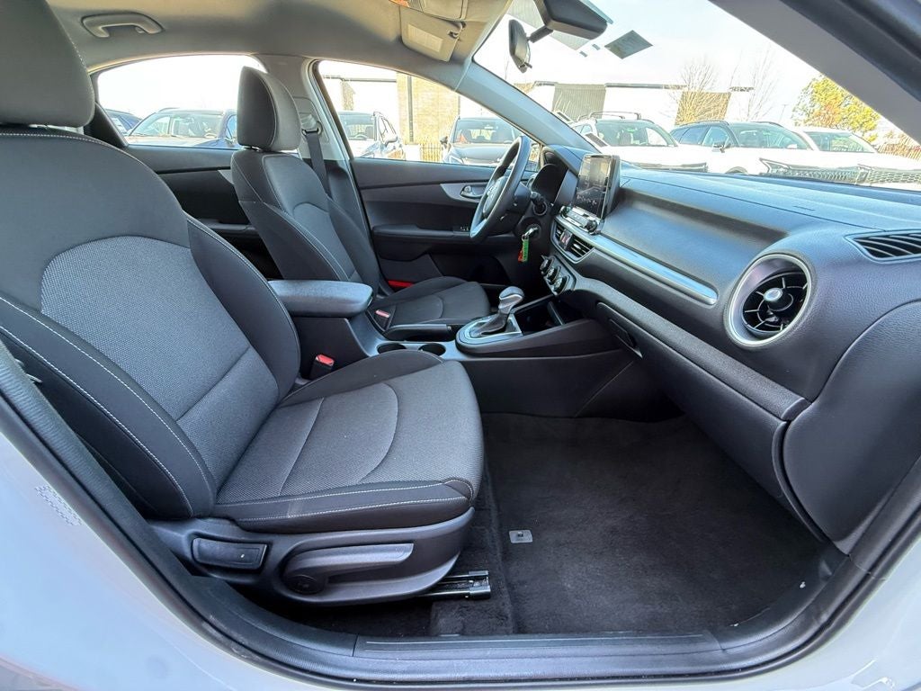 2024 Kia Forte LXS - KIA CPO / CLEAN CARFAX / ONE OWNER