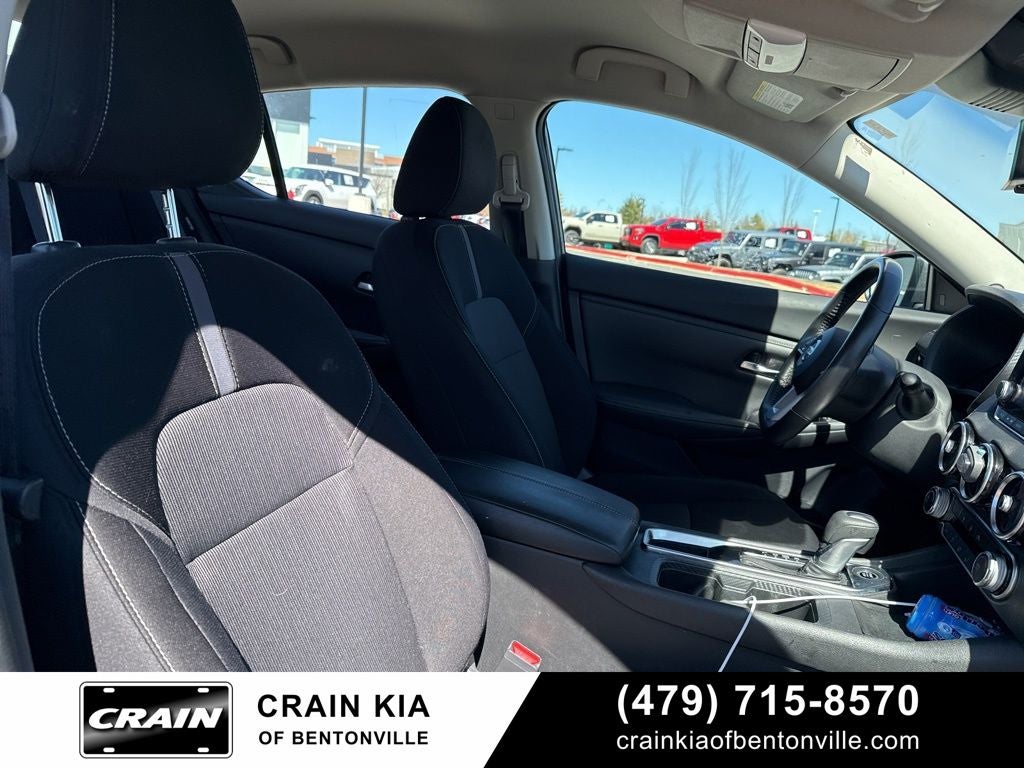 2022 Nissan Sentra SV - CLEAN CARFAX HISTORY