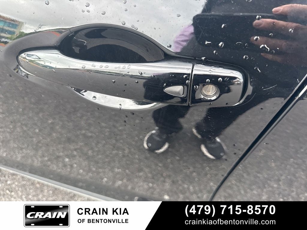 2023 Nissan Kicks SR Premium - CLEAN CARFAX / ONE OWNER