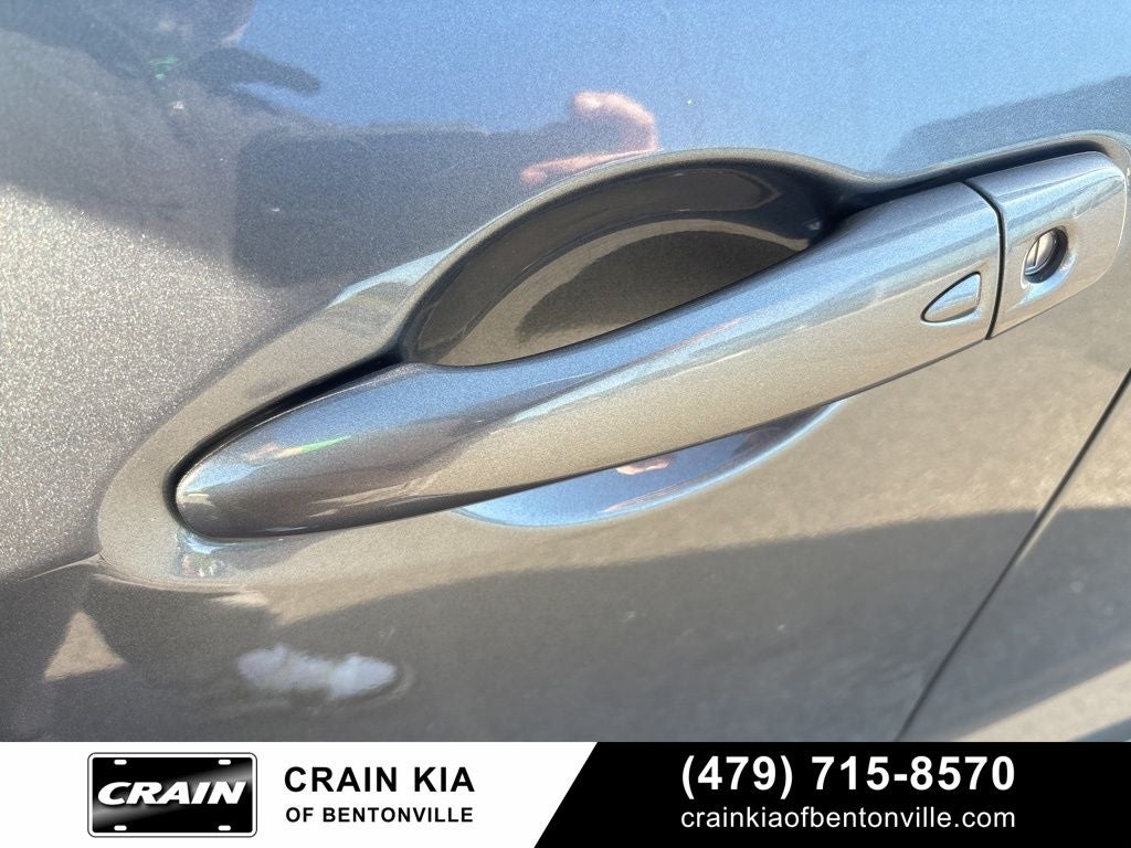 2022 Nissan Kicks SR - CLEAN CARFAX / ONE OWNER