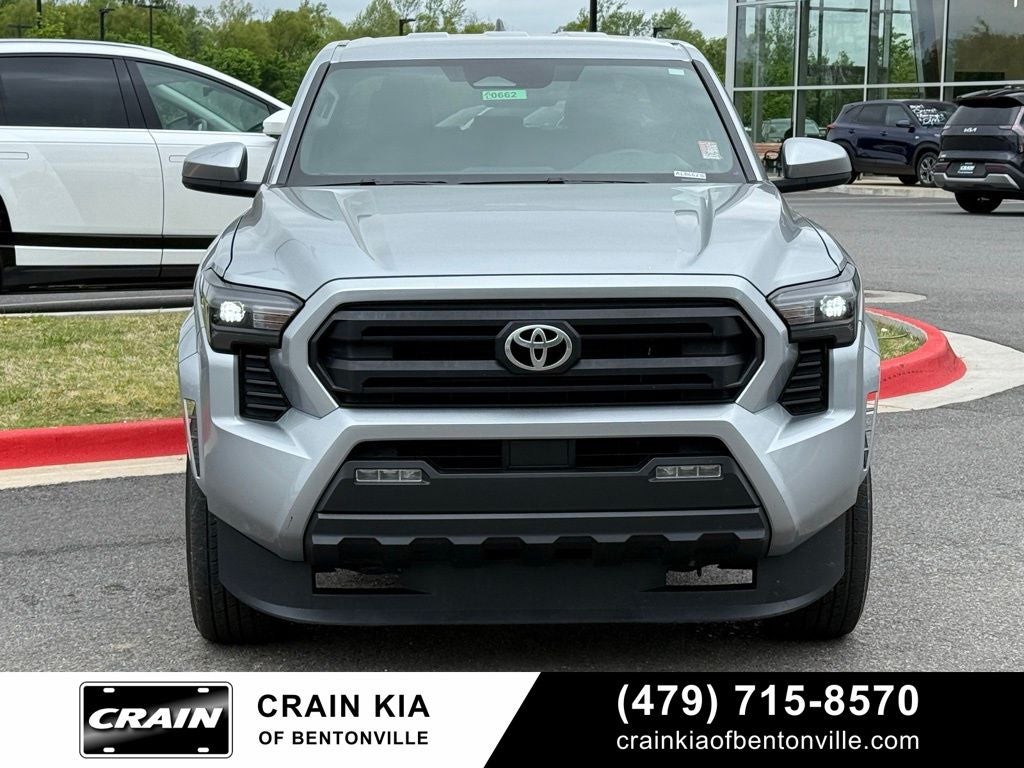2024 Toyota Tacoma SR5 - CLEAN CARFAX / ONE OWNER
