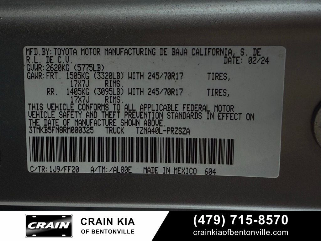 2024 Toyota Tacoma SR5 - CLEAN CARFAX / ONE OWNER