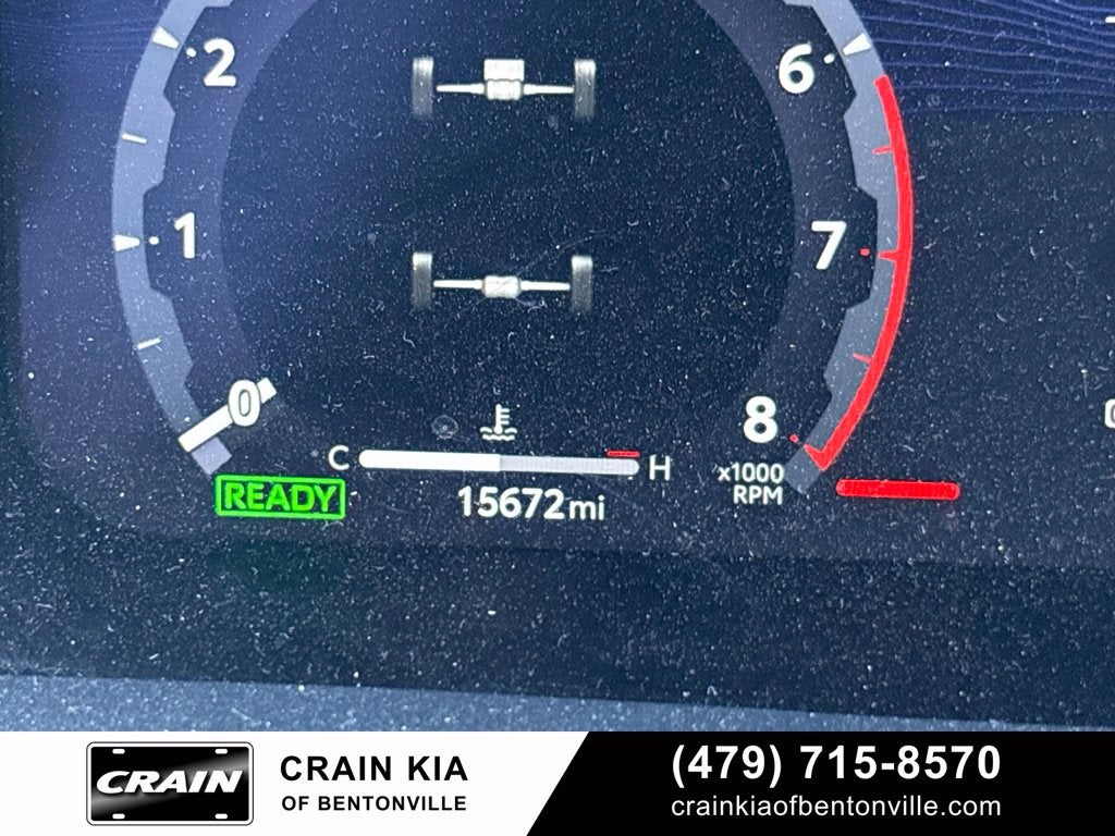 2025 Toyota Tacoma Hybrid Trailhunter - 4WD / CLEAN CARFAX / ONE OWNER