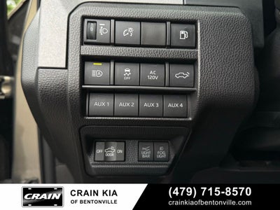 2025 Toyota Tacoma Hybrid Trailhunter - 4WD / CARFAX ONE OWNER