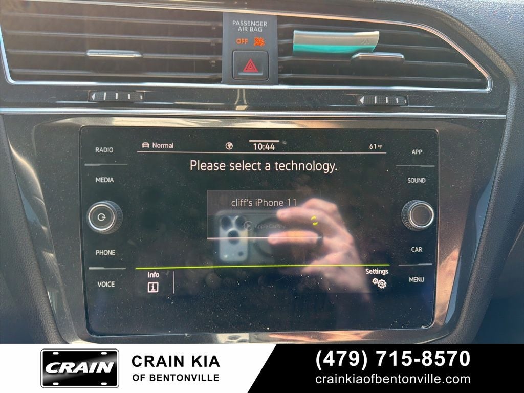 2022 Volkswagen Tiguan 2.0T SE R-Line Black - AWD / PANORAMIC SUNROOF / CLEAN CARFAX