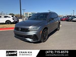 2022 Volkswagen Tiguan 2.0T SE R-Line Black - AWD / PANORAMIC SUNROOF / CLEAN CARFAX
