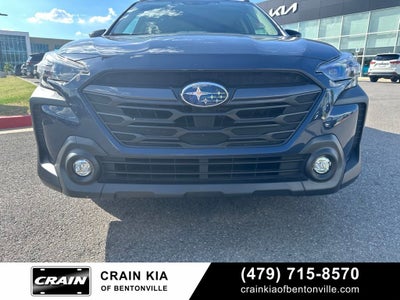 2025 Subaru Outback Premium - AWD / CLEAN CARFAX / ONE OWNER