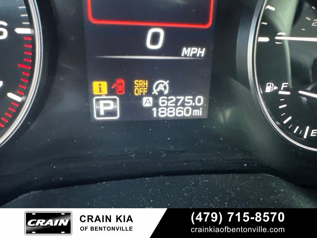 2025 Subaru Outback Premium - AWD / CLEAN CARFAX / ONE OWNER