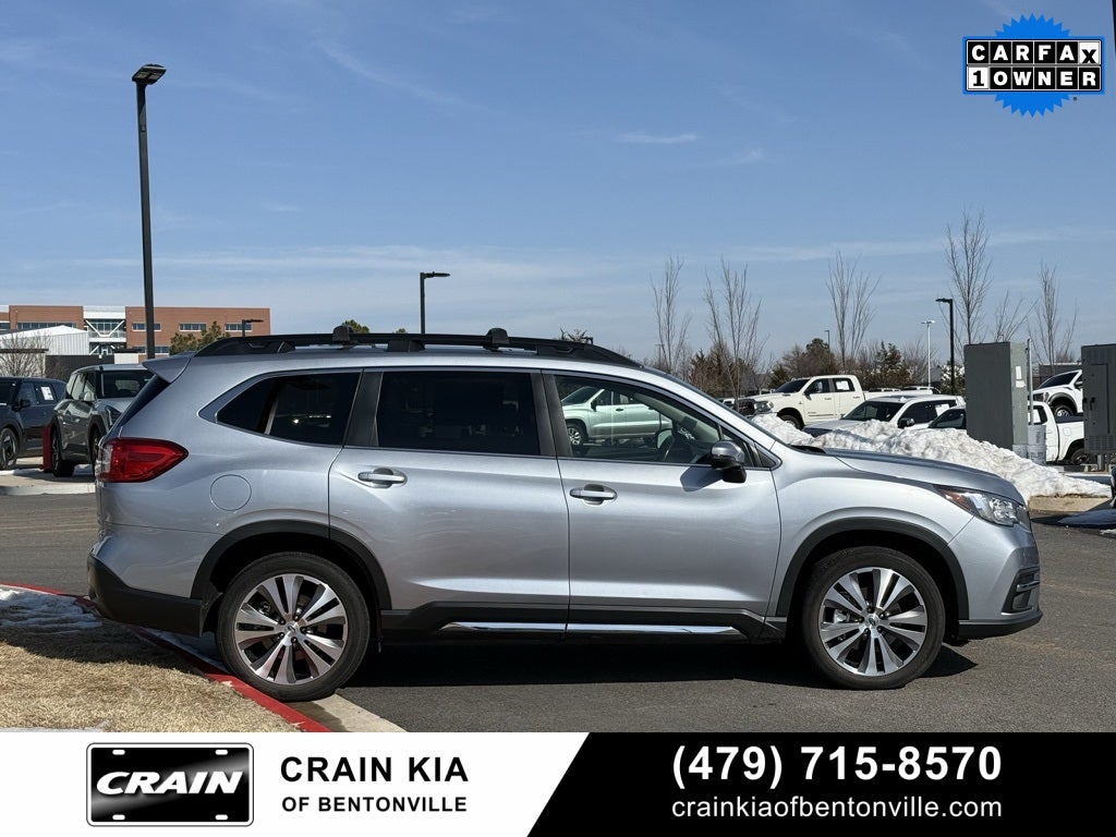 2021 Subaru Ascent Limited - AWD / PANORAMIC SUNROOF / ONE OWNER
