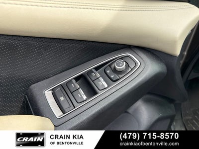 2021 Subaru Ascent Limited - AWD / PANORAMIC SUNROOF / CLEAN CARFAX