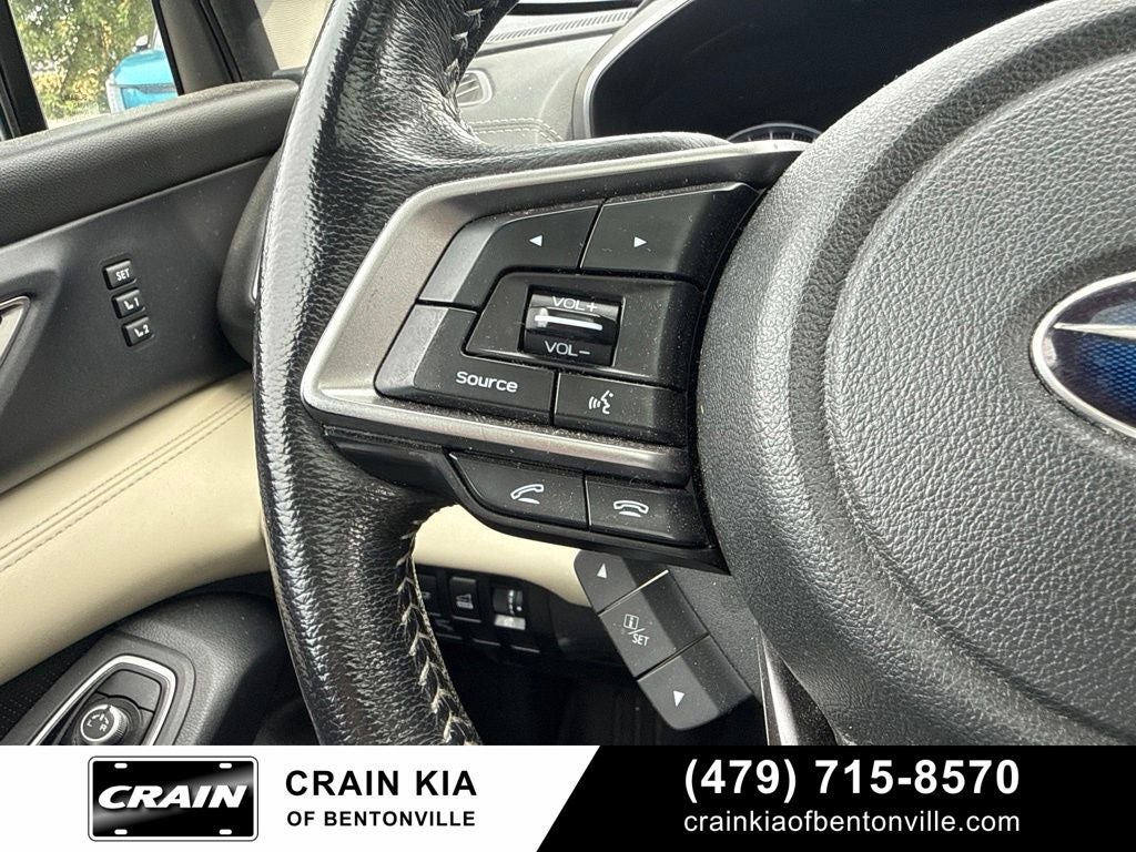 2021 Subaru Ascent Limited - AWD / PANORAMIC SUNROOF / CLEAN CARFAX