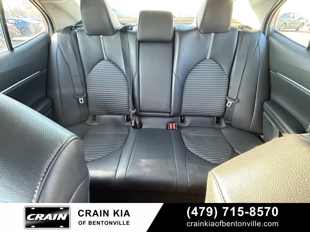 2018 Toyota Camry SE - LEATHER