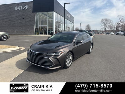 2019 Toyota Avalon Hybrid Limited