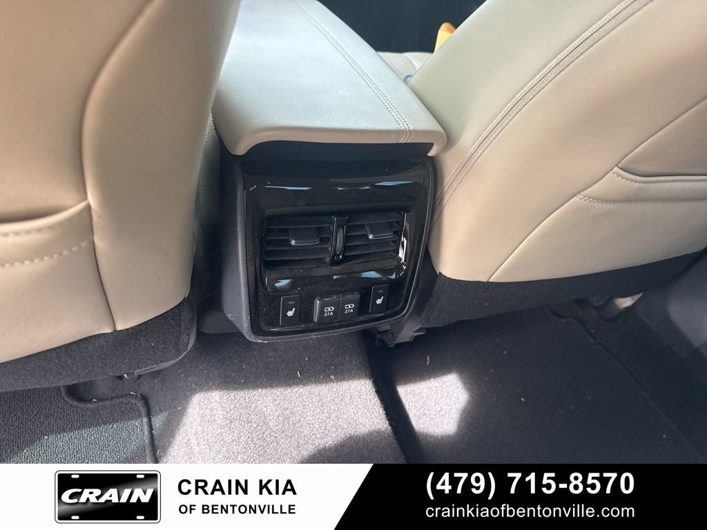 2019 Toyota Avalon Hybrid Limited