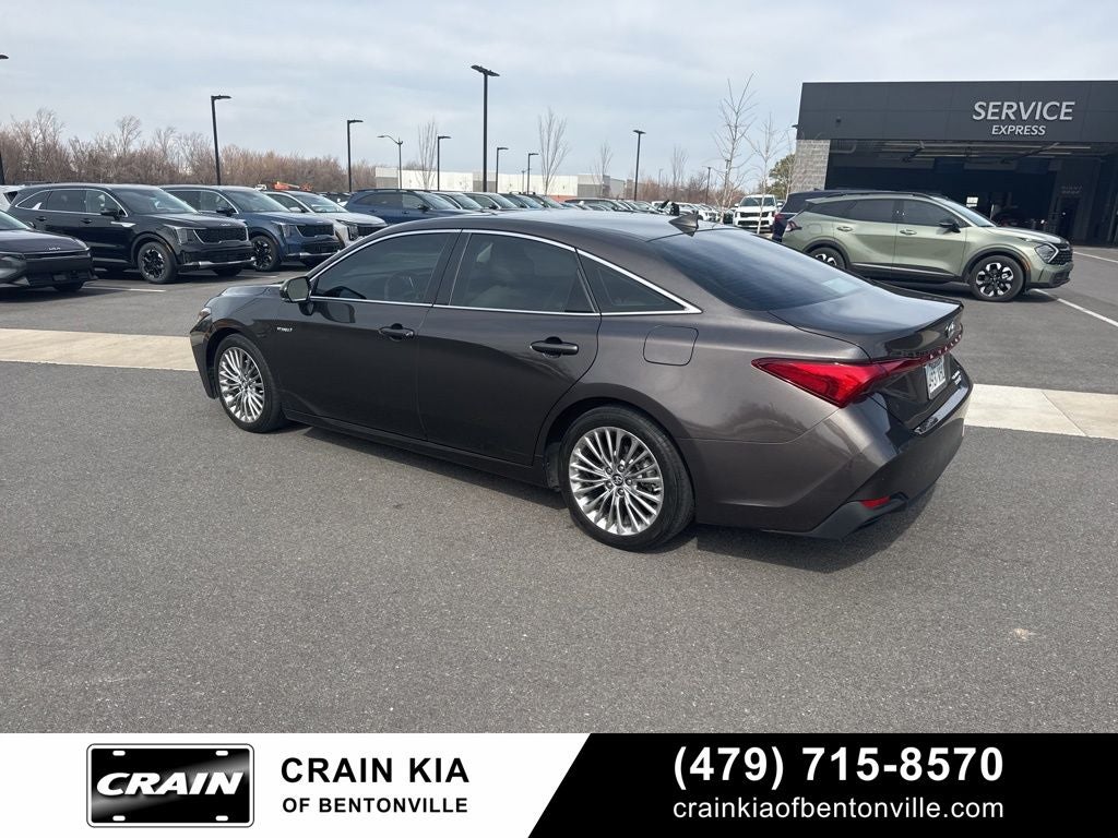 2019 Toyota Avalon Hybrid Limited