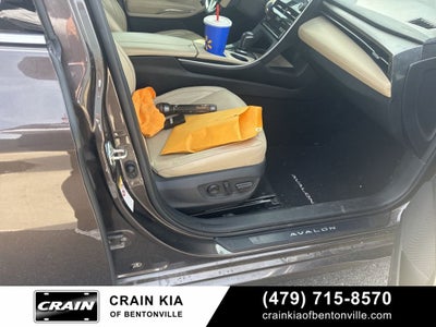 2019 Toyota Avalon Hybrid Limited