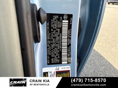 2013 Toyota Camry Hybrid XLE - SUNROOF