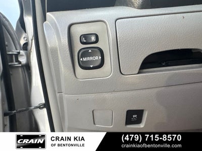 2010 Toyota Camry LE - CLEAN CARFAX