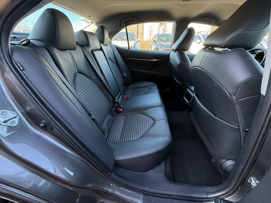 2024 Toyota Camry SE - CLEAN CARFAX / ONE OWNER