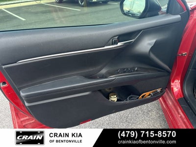 2023 Toyota Camry SE - CLEAN CARFAX / ONE OWNER