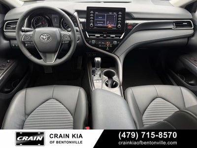 2023 Toyota Camry SE - CLEAN CARFAX / ONE OWNER