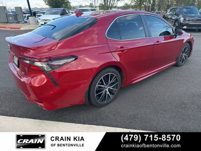 2023 Toyota Camry SE - CLEAN CARFAX / ONE OWNER