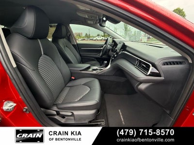 2023 Toyota Camry SE - CLEAN CARFAX / ONE OWNER