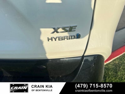 2022 Toyota RAV4 Hybrid XSE - AWD / PANORAMIC SUNROOF / ONE OWNER