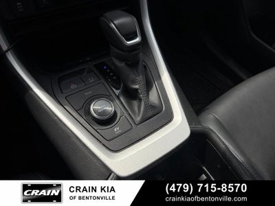 2022 Toyota RAV4 Hybrid XSE - AWD / PANORAMIC SUNROOF / ONE OWNER