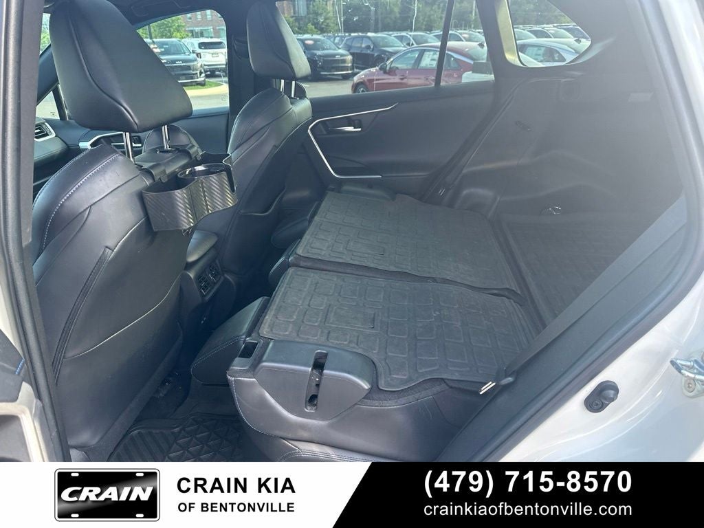 2022 Toyota RAV4 Hybrid XSE - AWD / PANORAMIC SUNROOF / ONE OWNER