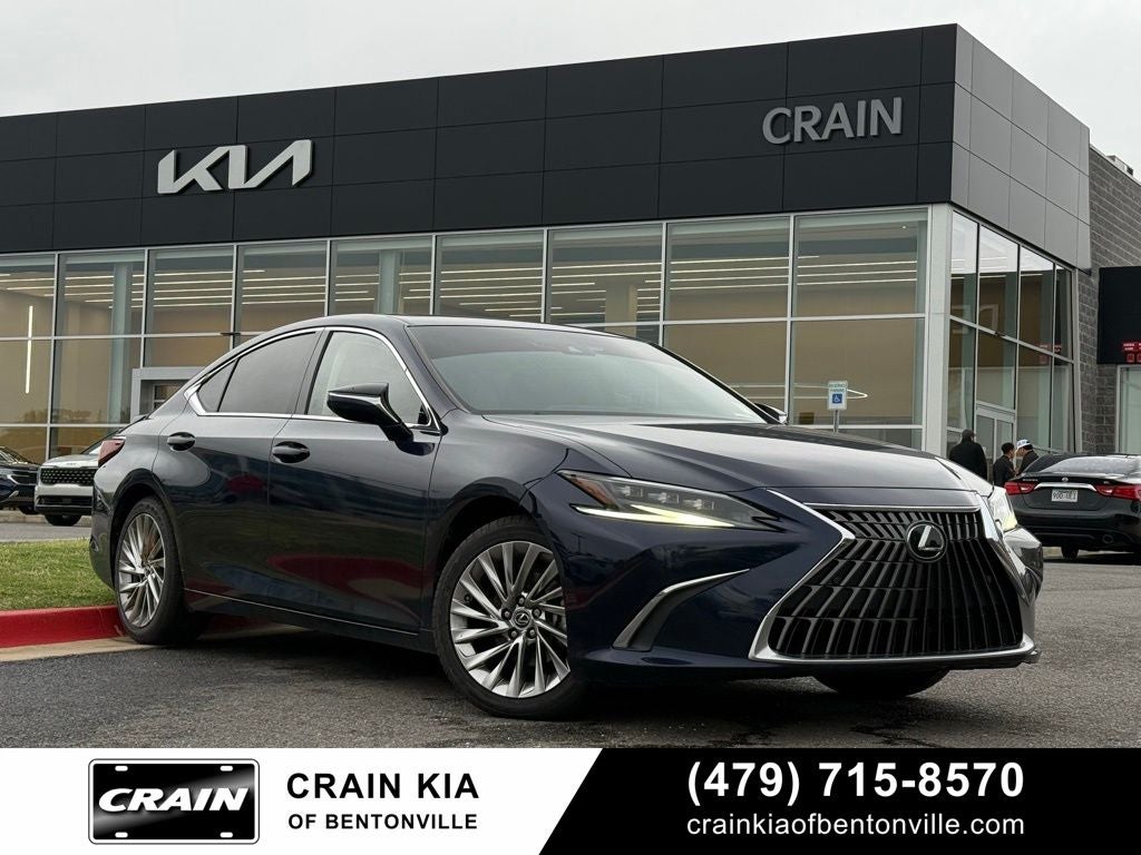 2023 Lexus ES 300h Luxury - CARFAX ONE OWNER