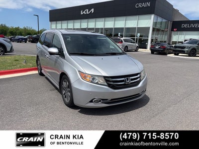 2015 Honda Odyssey Touring - SUNROOF
