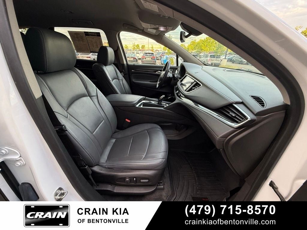 2020 Buick Enclave Essence - AWD / LEATHER