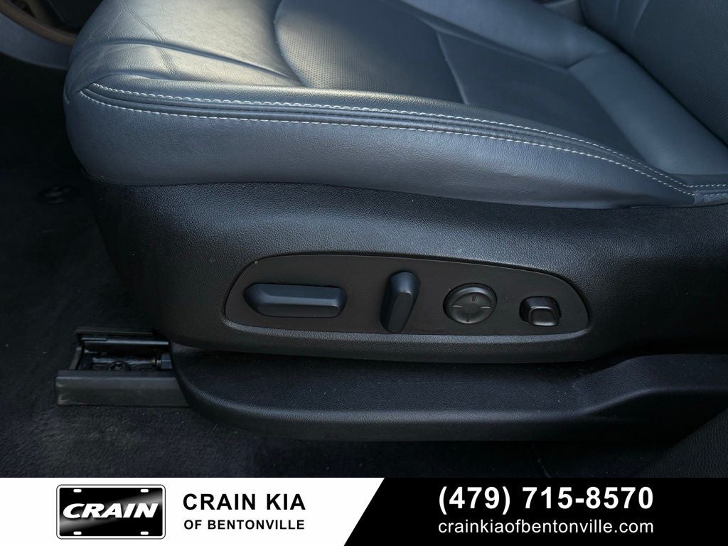 2024 Buick Enclave Premium Group - AWD / CLEAN CARFAX / ONE OWNER