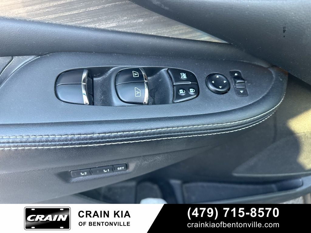 2017 Nissan Murano Platinum - PANORAMIC SUNROOF / CLEAN CARFAX