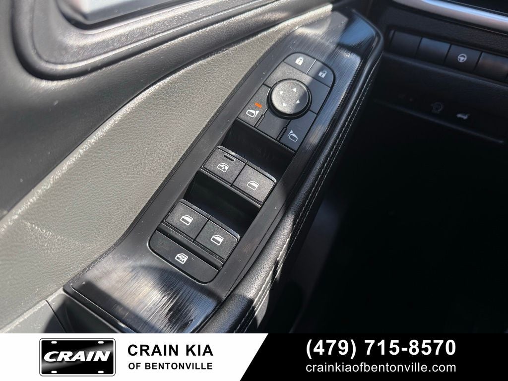 2024 Nissan Rogue SV - AWD / CLEAN CARFAX / ONE OWNER