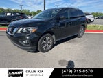 2017 Nissan Pathfinder SL - 4WD / LEATHER