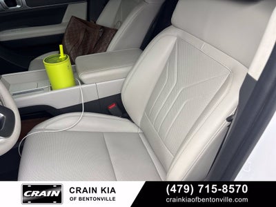 2025 Hyundai Santa Fe SEL - CARFAX ONE OWNER
