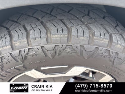 2025 Hyundai Santa Fe SEL - CARFAX ONE OWNER