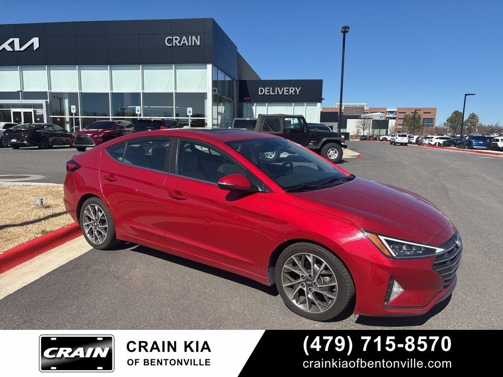 2020 Hyundai Elantra Limited - SUNROOF / CLEAN CARFAX
